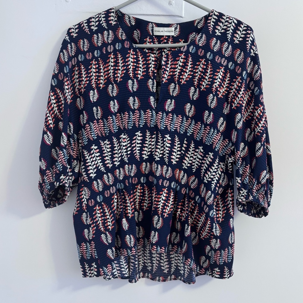 Scanlan Theodore Silk Feather Print Blouse Size Small